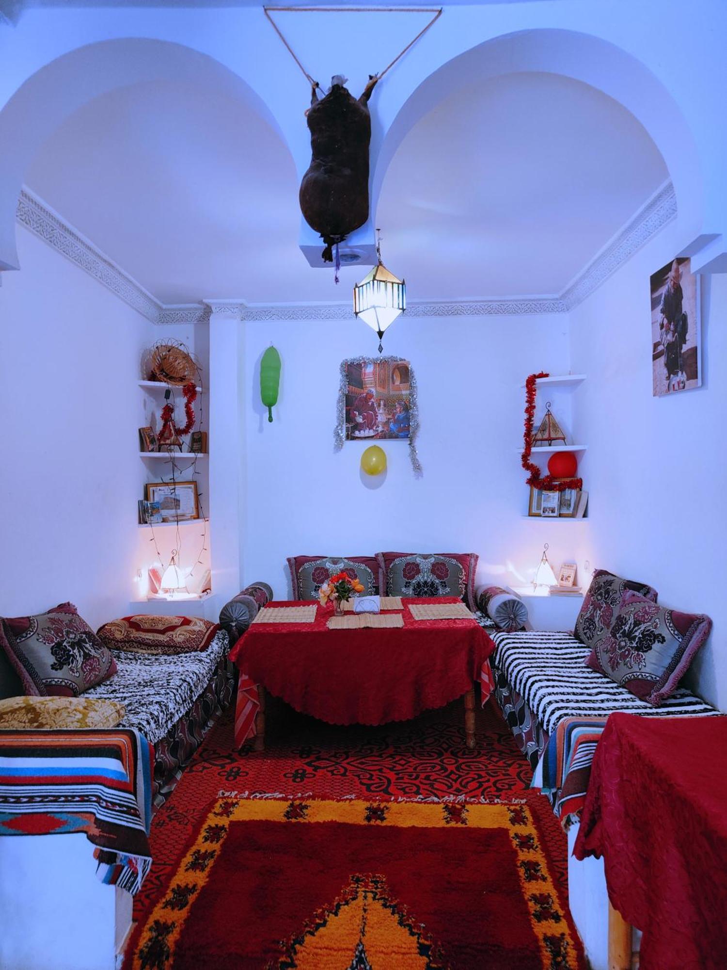 Riad Kasbah Des Roches Akhendachou n'Ait Ouffi 外观 照片