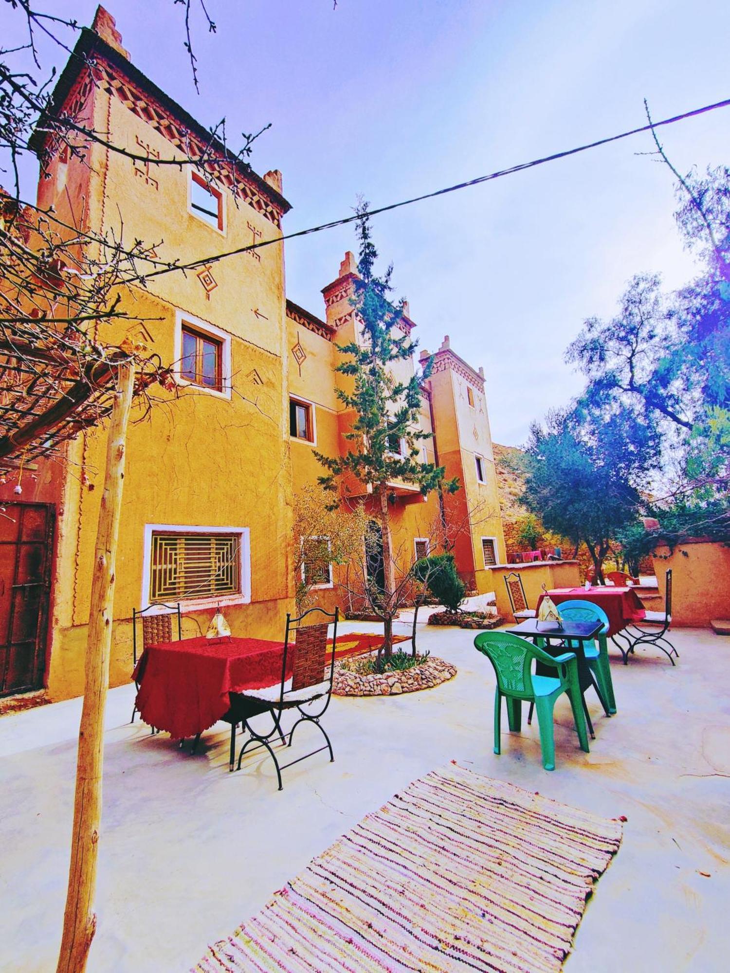 Riad Kasbah Des Roches Akhendachou n'Ait Ouffi 外观 照片