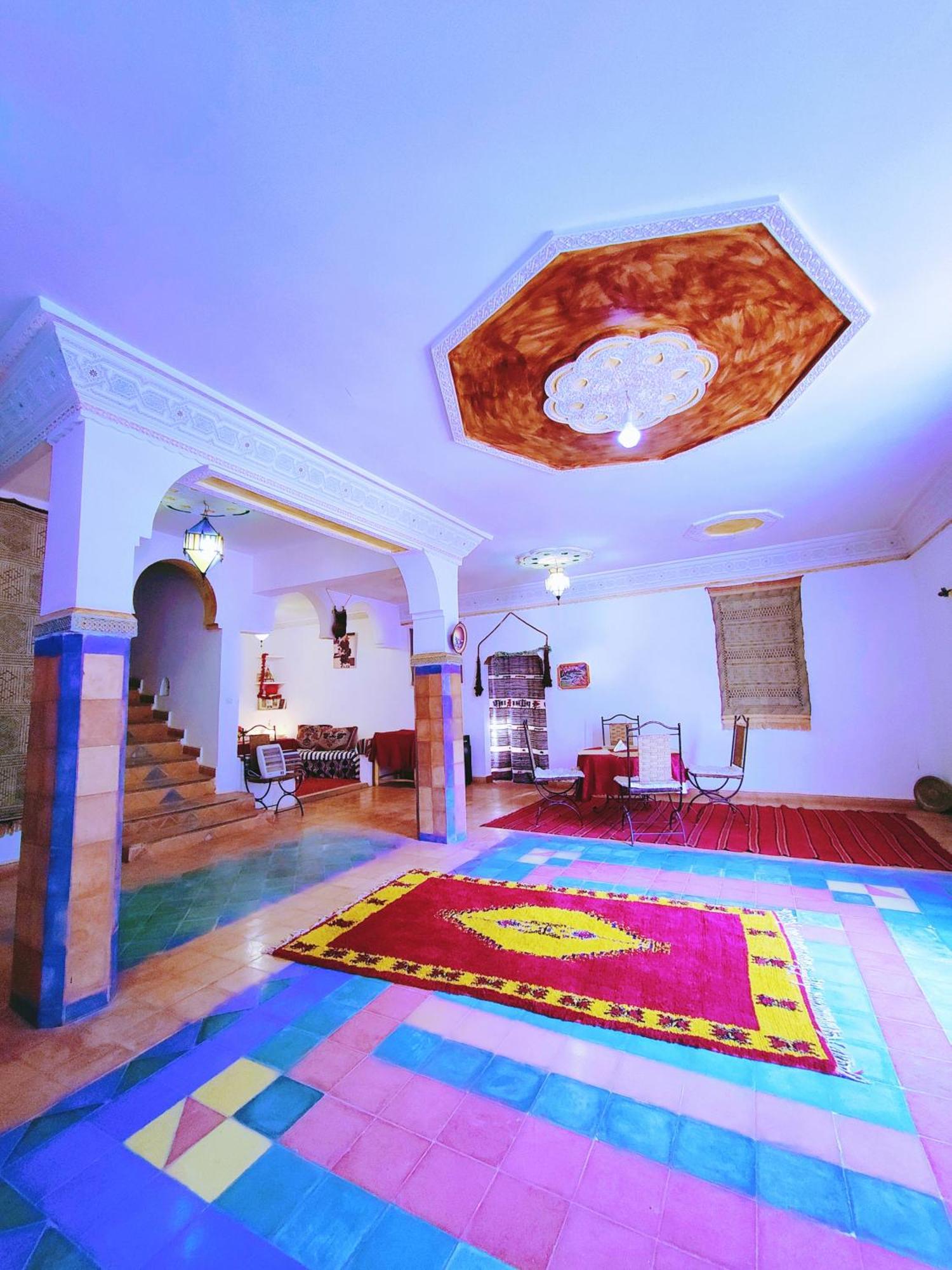 Riad Kasbah Des Roches Akhendachou n'Ait Ouffi 外观 照片