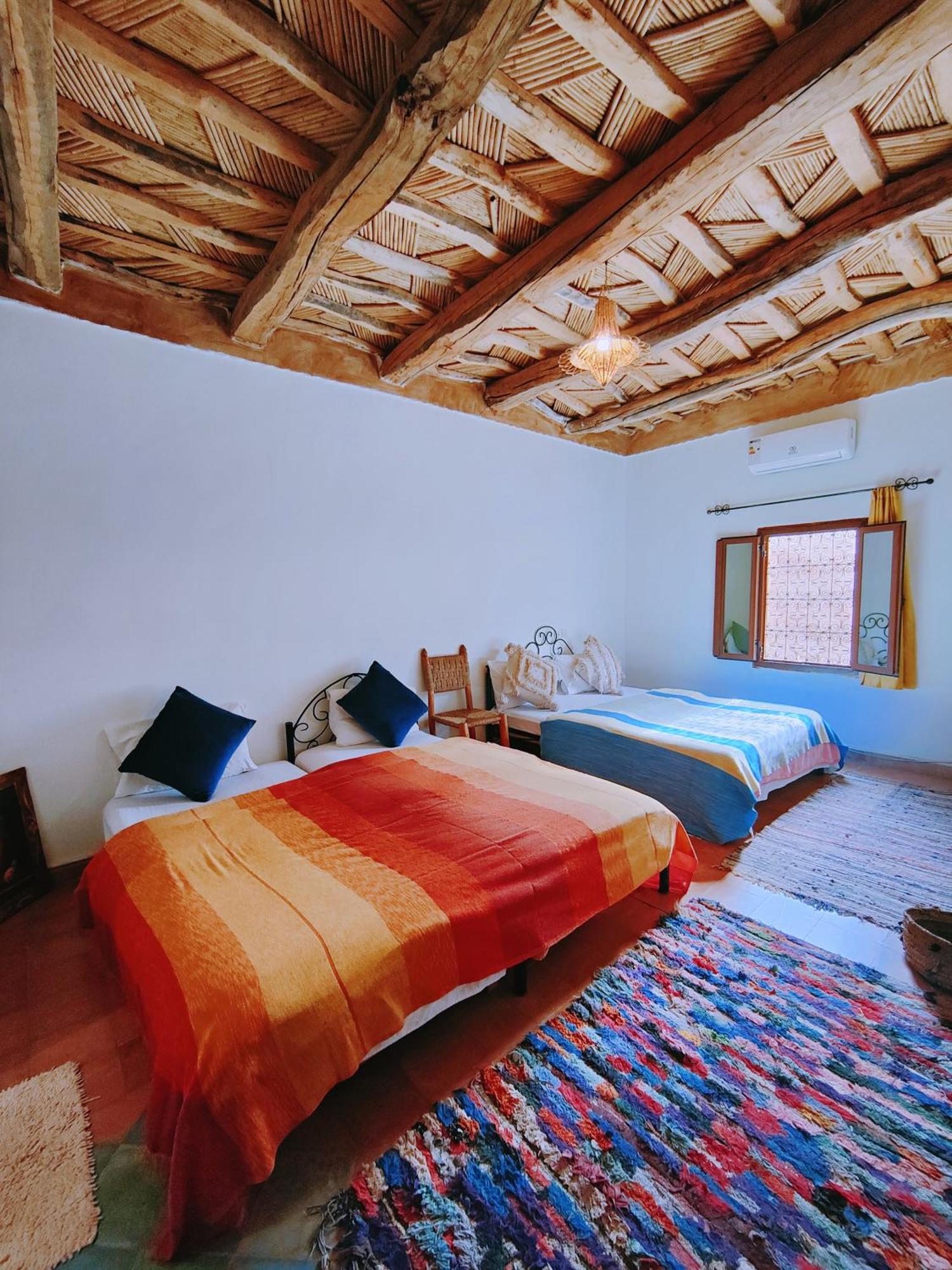 Riad Kasbah Des Roches Akhendachou n'Ait Ouffi 外观 照片