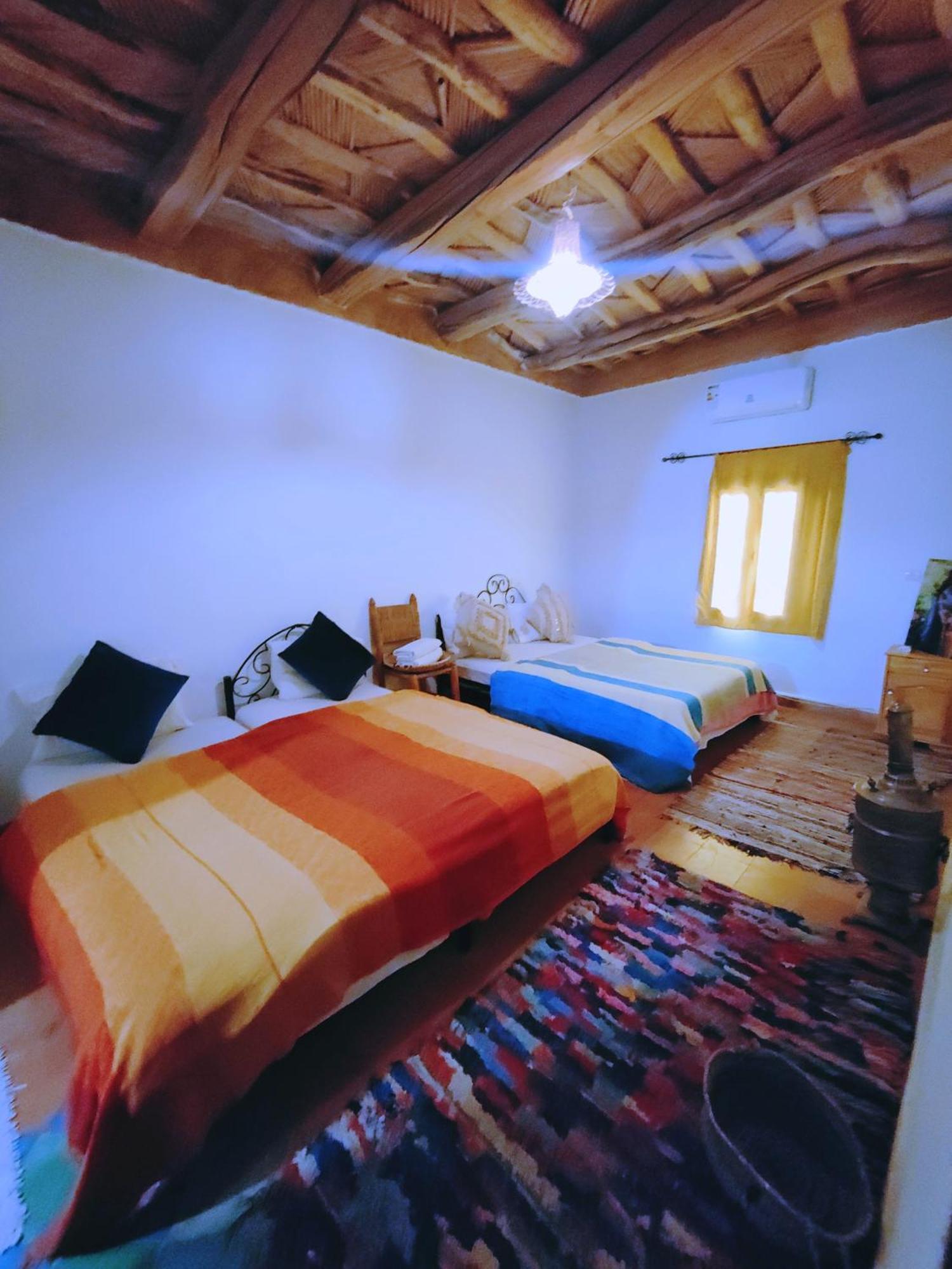 Riad Kasbah Des Roches Akhendachou n'Ait Ouffi 外观 照片