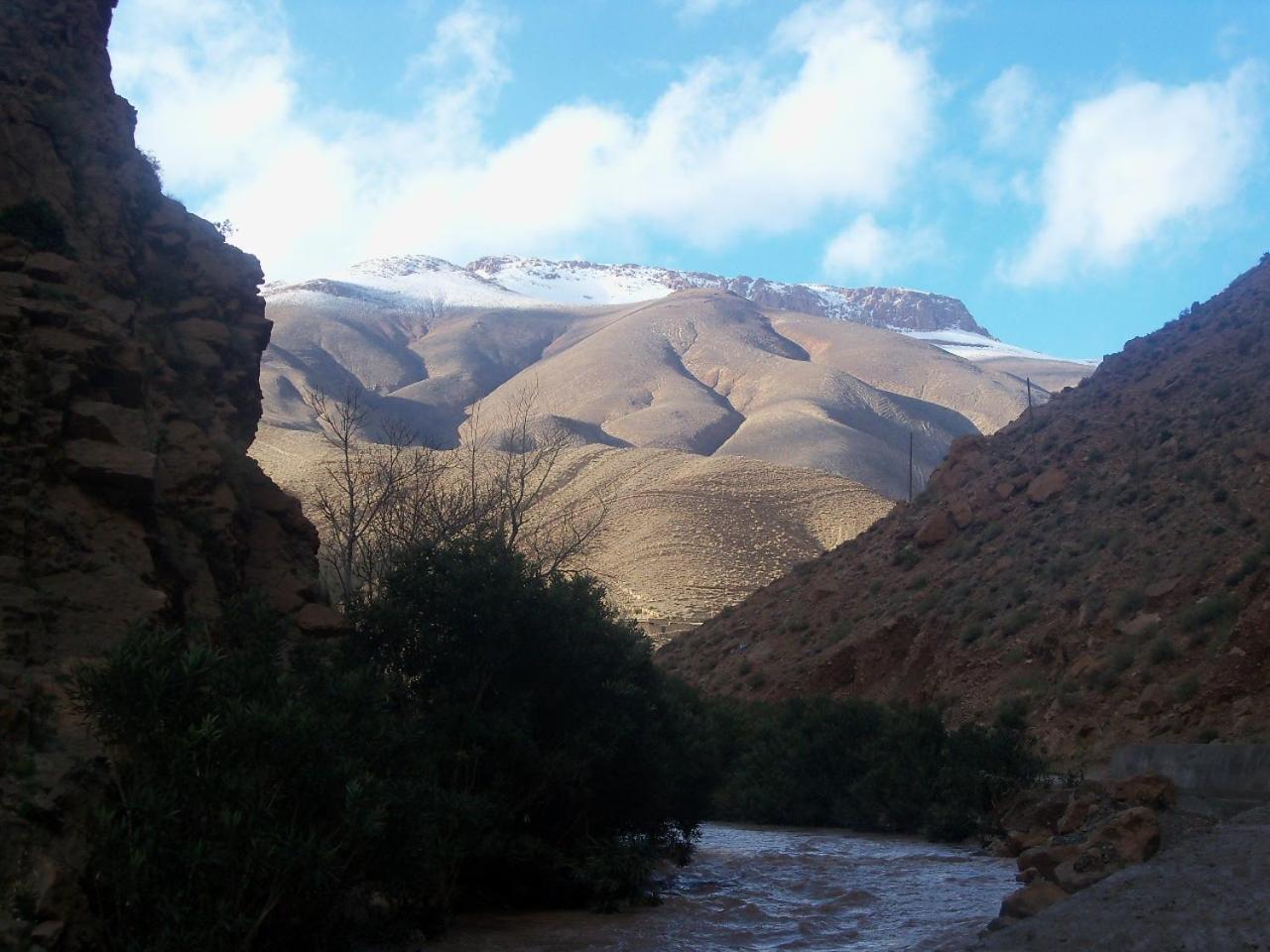 Riad Kasbah Des Roches Akhendachou n'Ait Ouffi 外观 照片